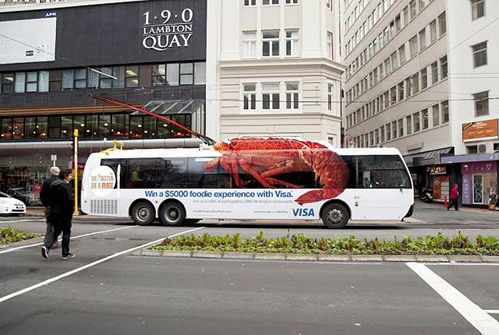 Подборка креативной рекламы на автобусах_11.jpg
